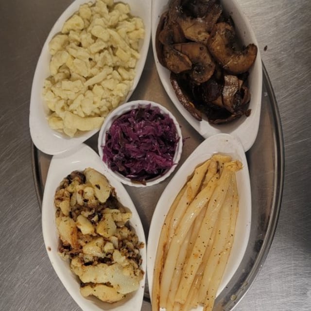 Vegetarian Platter.