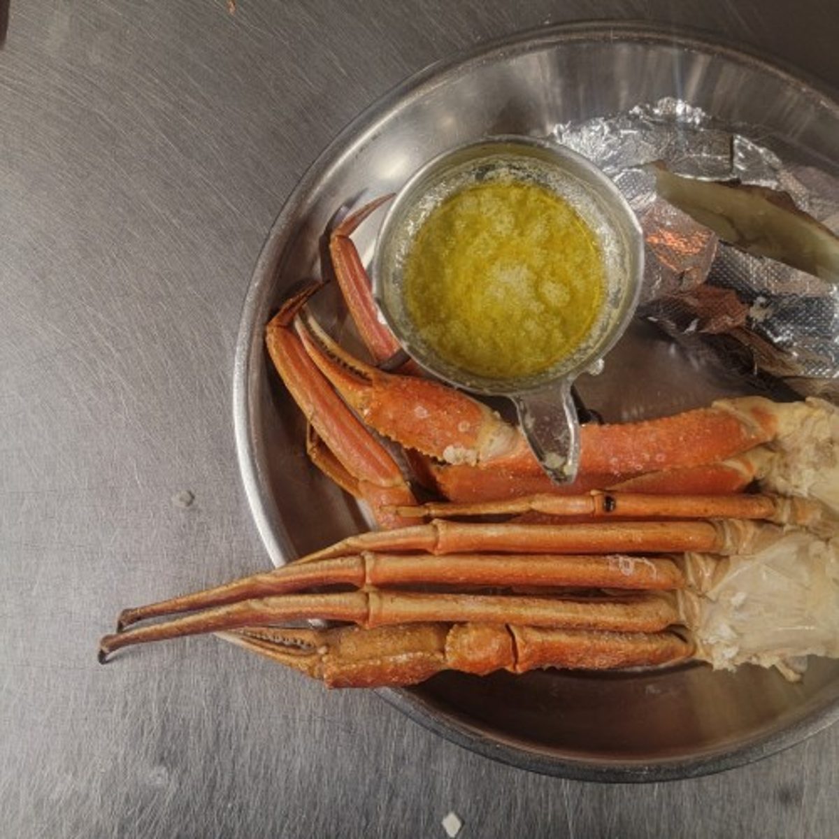 Snow Crab Legs (1 Lb)